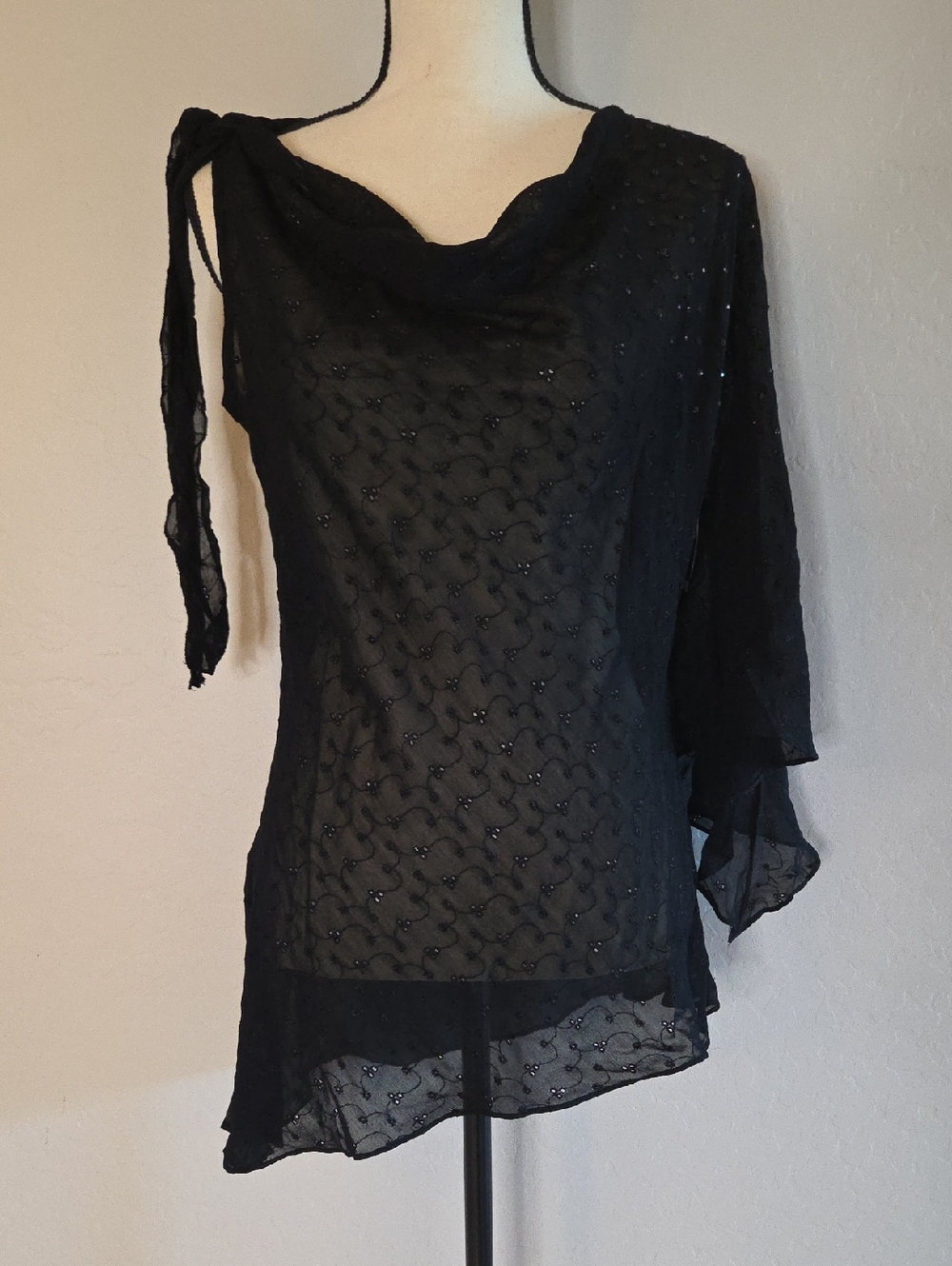 Angie Black One Sleeve Asymetrical  Sheer Top Size Large EUC Ready For Party